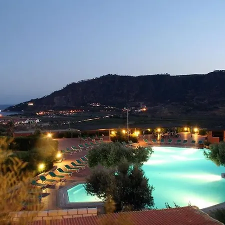Hg Village Hotel 4*